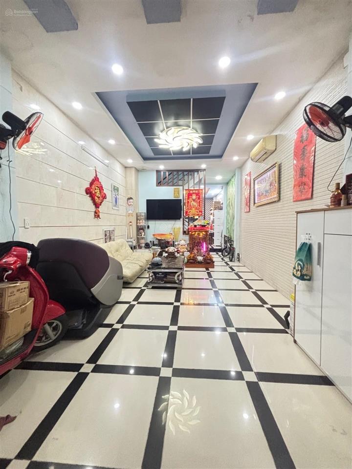 Bán nhà 1/ sát mt ngay lê văn quới 4.1x14m 3 tầng 4pn shr giá chỉ 6 tỷ nhỏ xíu