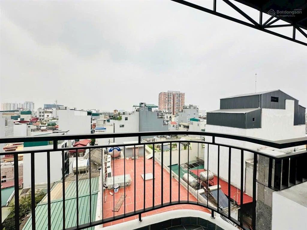 Bán nhà phố trạm 52m2 16,2 tỷ ngõ rộng, ô tô ngủ trong nhà, thang máy nhập ngoại