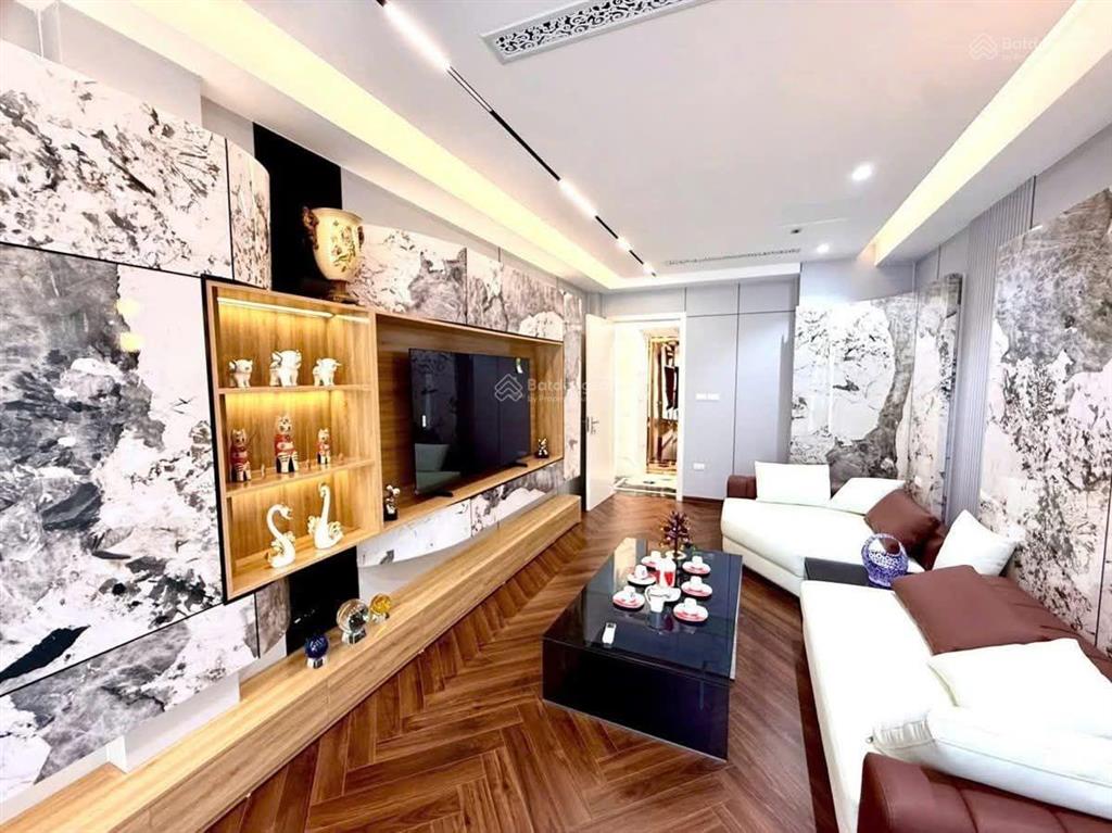 Phúc đồng  phân lô quân đội  7 tầng thang máy  ô tô tải tránh  vỉa hè kinh doanh mô tả