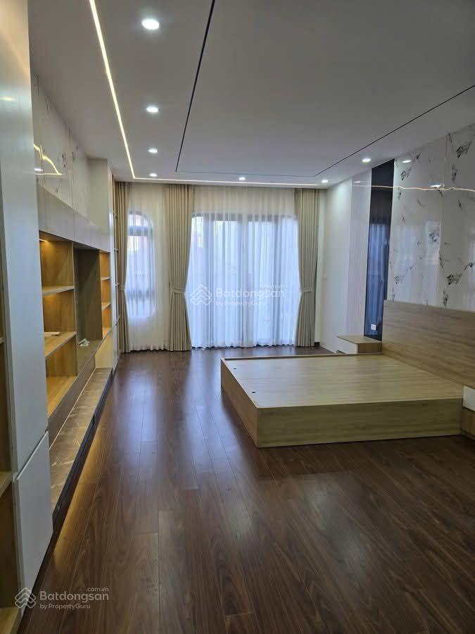 Nhà đẹp sài đồng tương lai ngõ 53 vũ xuân thiều mở rộng thông thẳng sài đồng tạo nên cảnh đông