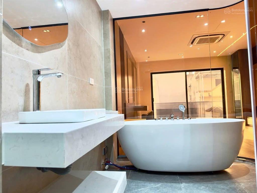 Căn đẹp phúc lợi  thang máy  gara  kinh doanh 59,1m² 6 tầng thang máy. gara ô tô 7 chỗ