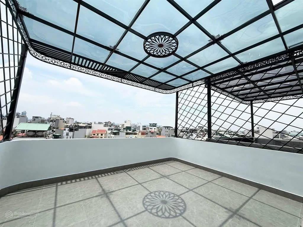 Mặt ngõ  view hồ, công viên  ngọc thụy khu vực phát triển từng ngày, tương lai gần cầu tứ liên