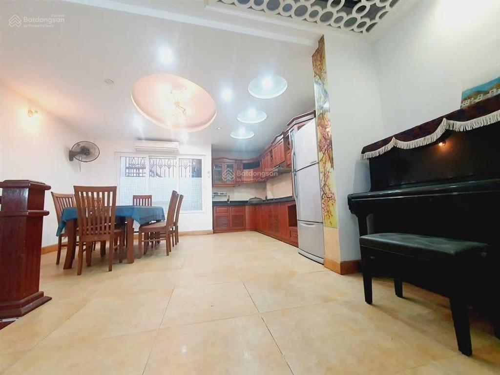 Ngọc thụy 88m  mặt ngõ kinh doanh  gara ô tô  ô chờ thang máy
 5 ngủ, wc đầy đủ
 nhà 5 tầng