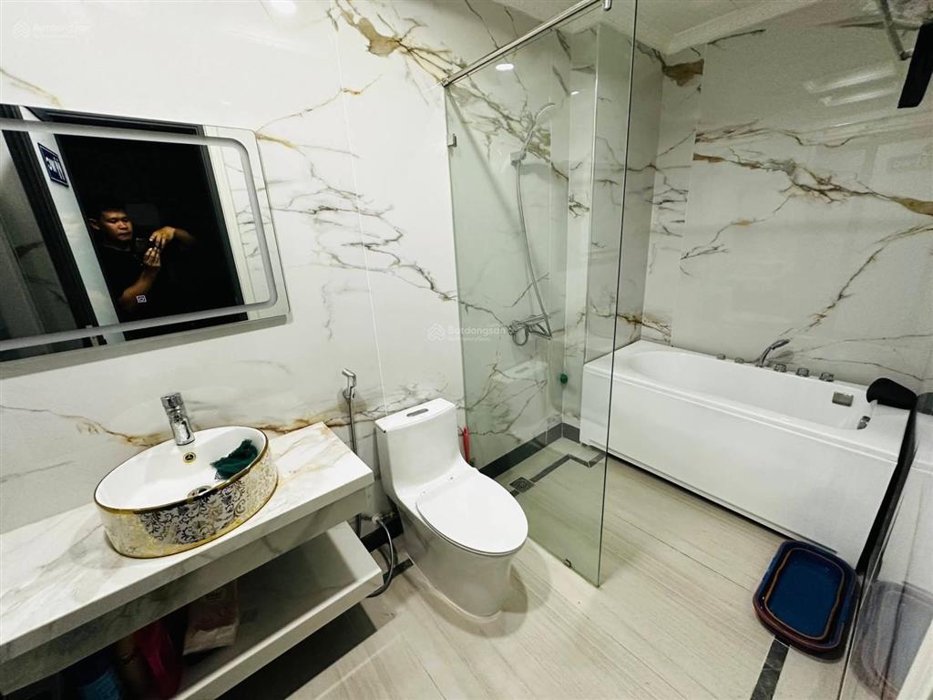 Siêu phẩm mặt phố long biên phúc lợi  2 mặt thoáng thang máy  78m2 7 tầng x mt 5m