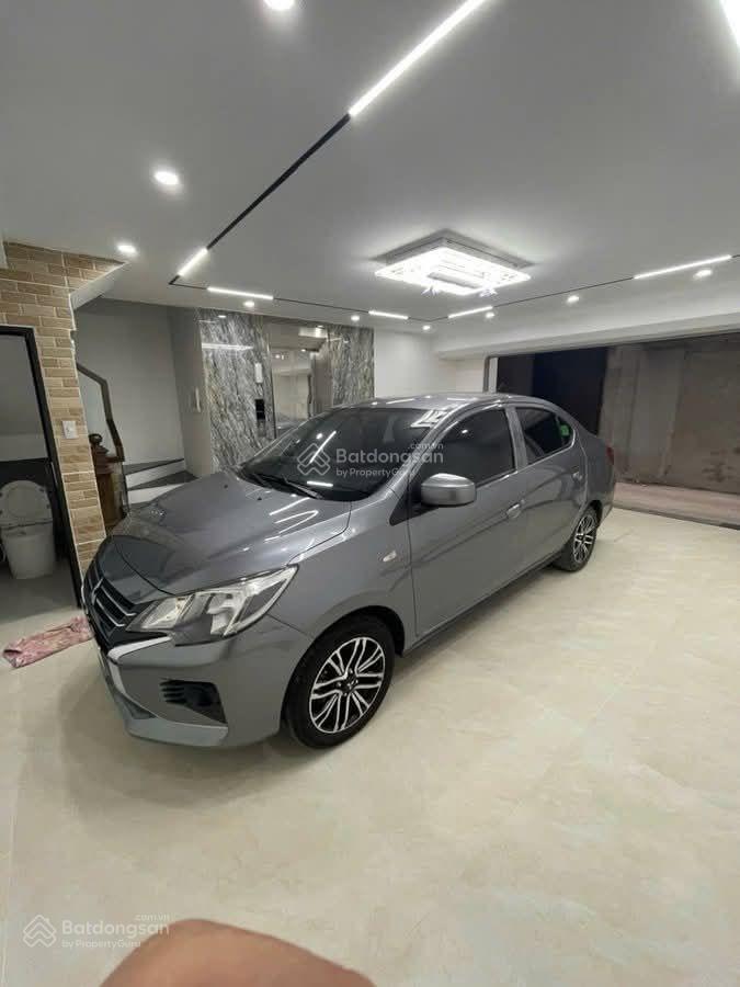 Siêu phẩm ngọc lâm  hồng tiến  8 tầng thang máy gara ô tô  dt 46m2 | mt 5,5m x 8t