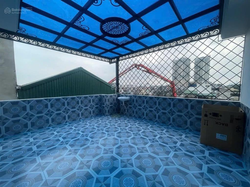 Siêu phẩm ngọc lâm  hồng tiến  8 tầng thang máy gara ô tô  dt 46m2 | mt 5,5m x 8t