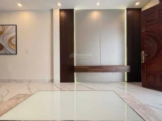 Hàng hiếm vũ đức thận long biên 76m sổ, thực tế 100m thang máy ô tô đỗ cửa không gian