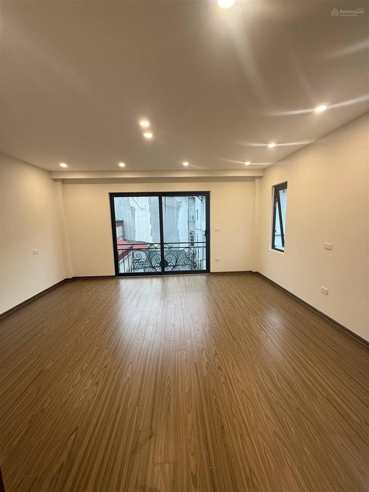 Thạch bàn  60m2, 5 tầng, mặt tiền quyền lực, nhỉnh 11 tỷ (thương lượng)