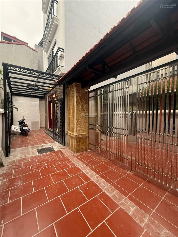 Thạch bàn  60m2, 5 tầng, mặt tiền quyền lực, nhỉnh 11 tỷ (thương lượng)