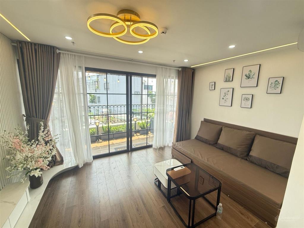 – ái mộ long biên – lô góc 8 tầng thang máy dòng tiền 100tr/tháng 73m 8 tầng mt 9,5m