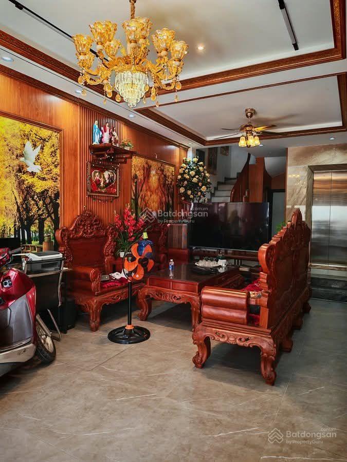 Bán nhà xuân đỗ gần tđc cự khối  6 tầng thang máy  full nội thất
 diện tích 48m
 vị tr