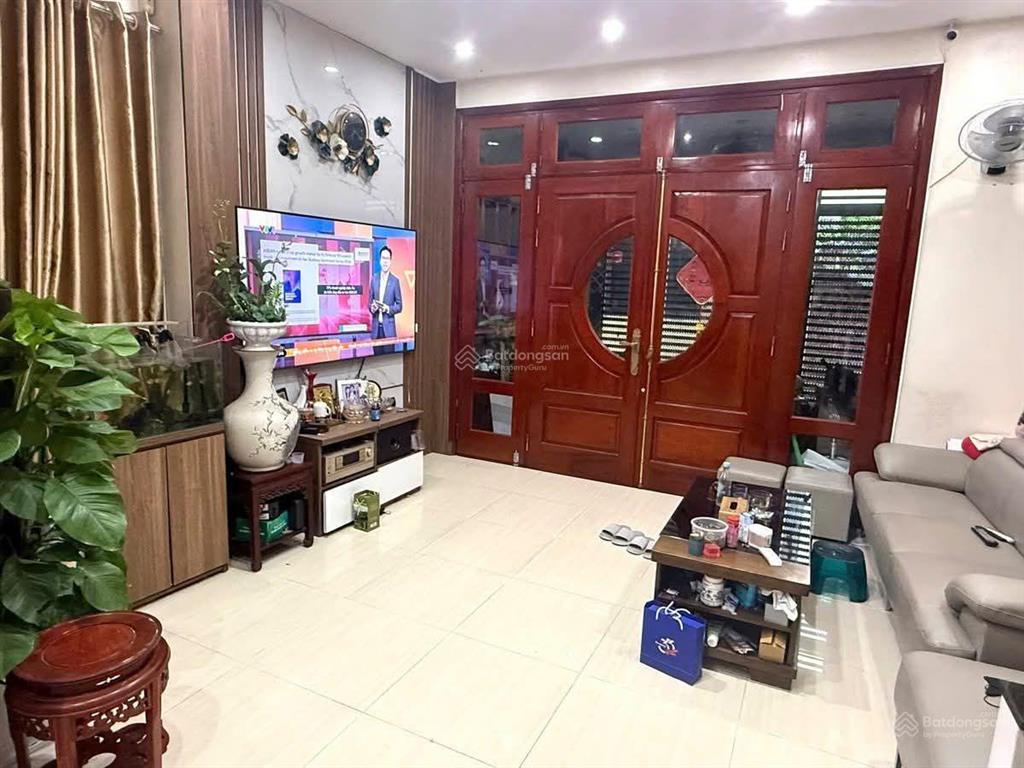 Nguyễn lam sài đồng ô tô vào nhà  căn góc nở hậu (đang được cộng đồng quan tâm)
 vị trí