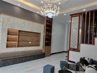 Nhà đẹp phúc lợi  mua ở đẳng cấp kết hợp văn phòng  diện tích 88,2m, mặt tiền 4,9m.
 nhà 4 t
