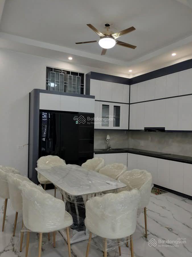 Nhà đẹp phúc lợi  mua ở đẳng cấp kết hợp văn phòng  diện tích 88,2m, mặt tiền 4,9m.
 nhà 4 t