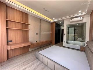 Ngọc lâm phố "cổ" long biên nhà 7 tầng thang máy full nội thất cao cấp trung tâm phố ng