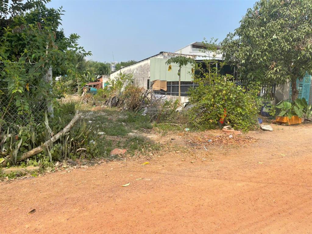 Chính chủ bán đất tân định 16 (283.1m² ngang 6m thổ cư cao)