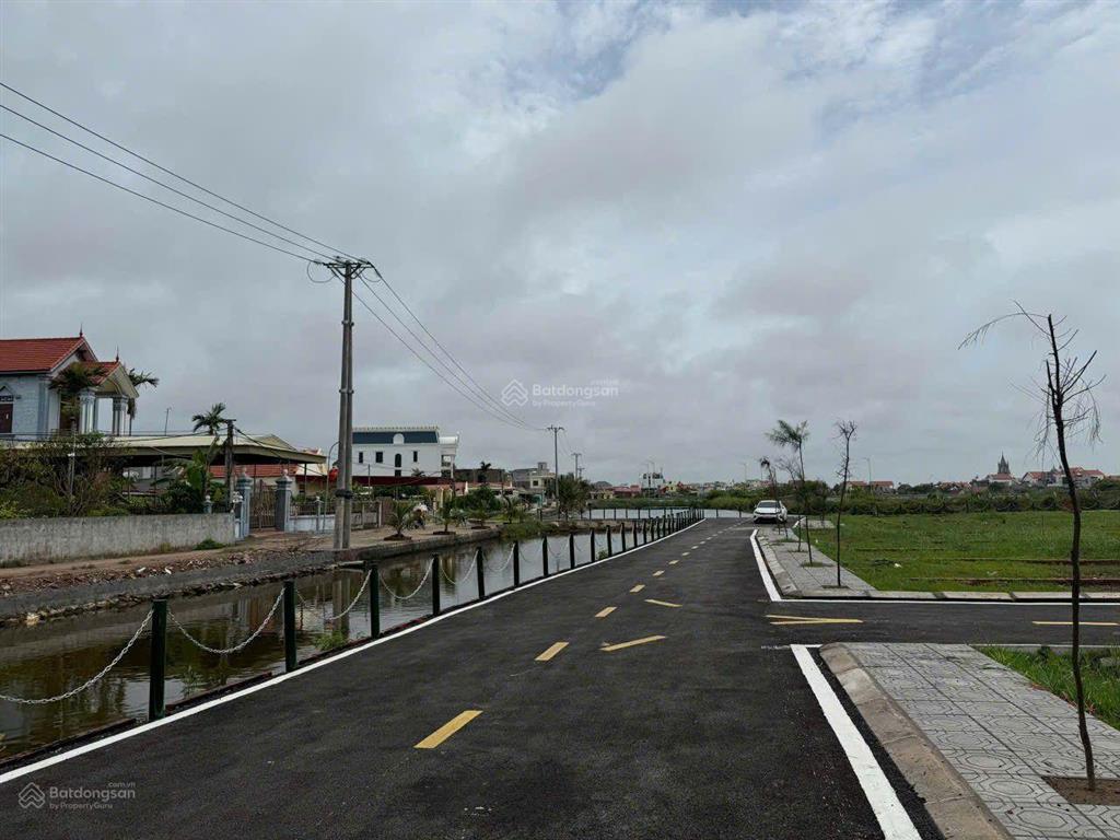 Cơ hội đầu tư hiếm đất gần biển thịnh long view hồ ô tô tránh vốn ban đầu chỉ hơn 400 triệu