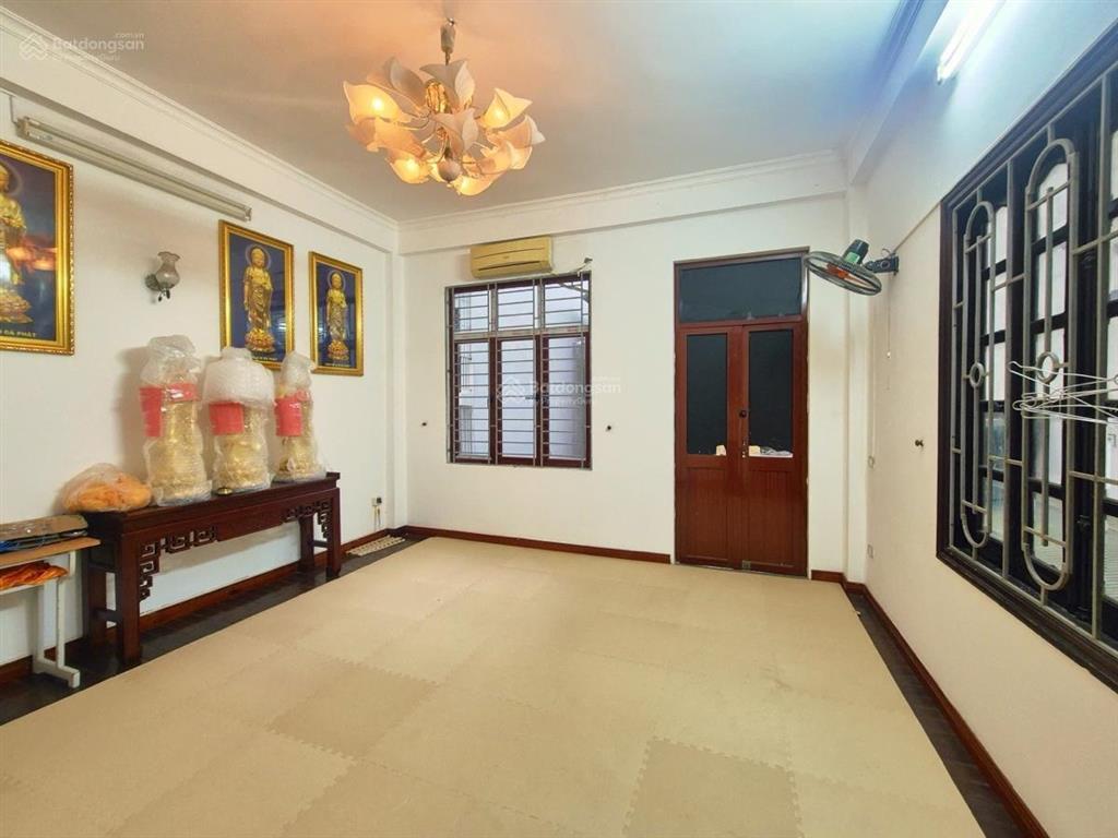 Nhà đẹp quan nhân  thanh xuân ô tô vào nhà,kinh doanh,hoặc dòng tiền trên 61m 27,5 tỷ
