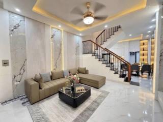 Siêu phẩm mễ trì , 40m x 5 tầng . ngõ thông , lô góc 2 thoáng  chủ hạ chào 1 tỷ  sẵn 6 ngủ ở ngay