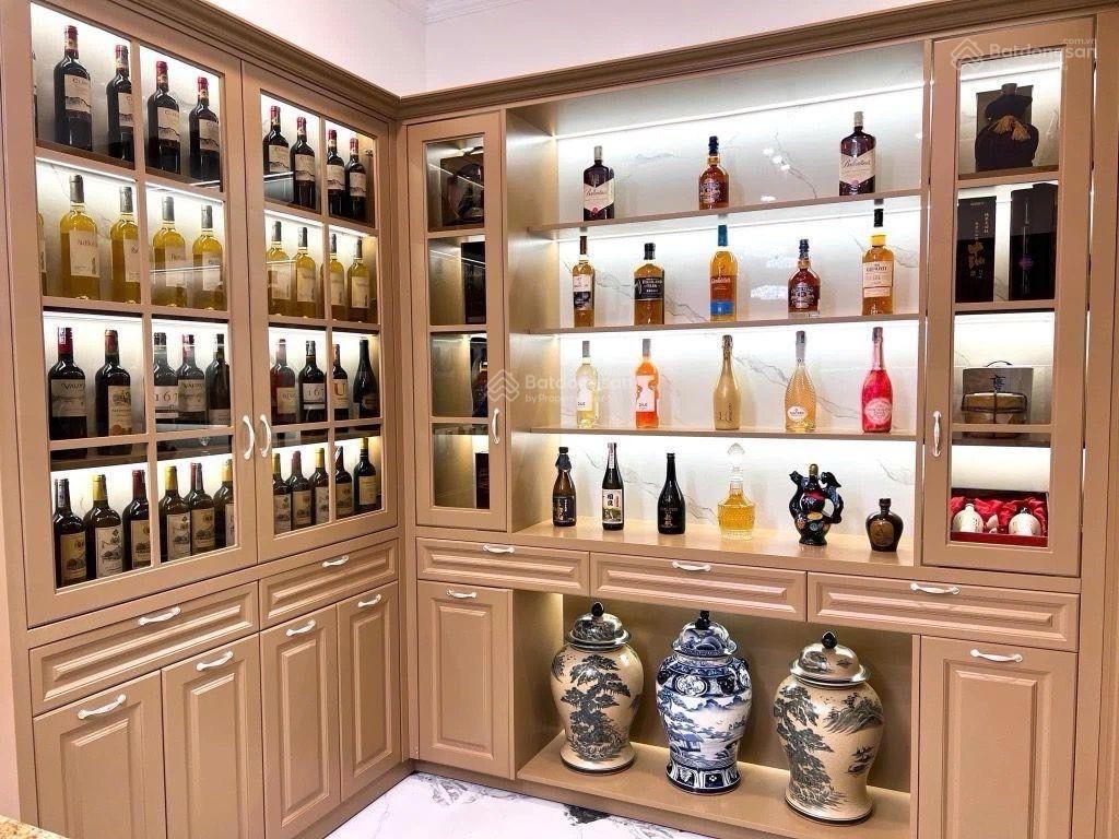 Biệt thự sân vườn geleximco  160m2  mặt tiền 8m  vỉa hè  ô tô tránh  kinh doanh  chỉ 200tr/m
