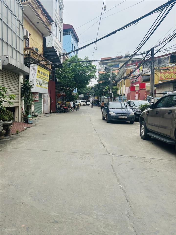 Aeon mall lêtrọng tấn hà đông  chỉ 8tỷ  40m x 6 tầng. oto tránh ,đồ cửa , ngủ trong nhà.