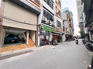 Chỉ 9tỷ hơn. đất lành an cư  50m2 mt 4,1m. lô góc  hướng đông nam  lộc phát  kinh doanh  oto