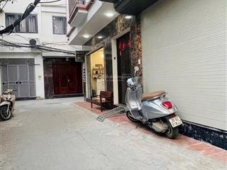 9tỷ hơn  5 tầng thang máy mặt ngõ kinh doanh  ngõ thông oto.