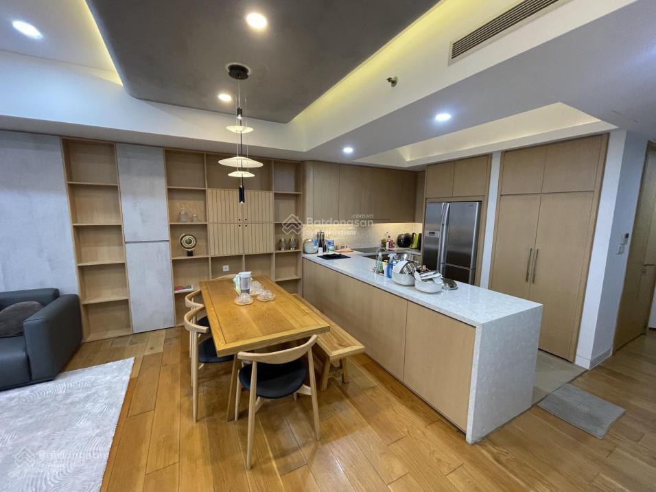 Cho thuê căn hộ 02pn  98m² chung cư indochina plaza (iph) xuân thủy giá 20tr vào luôn