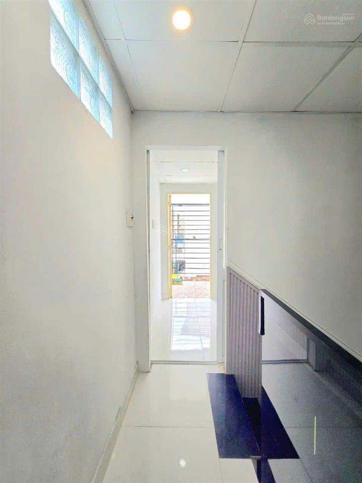 Cần bán nhà gấp nhà siêu rẻ, để cho con du học
