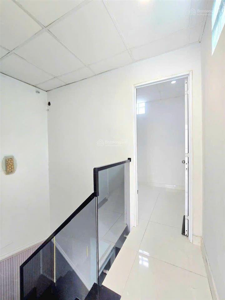 Cần bán nhà gấp nhà siêu rẻ, để cho con du học