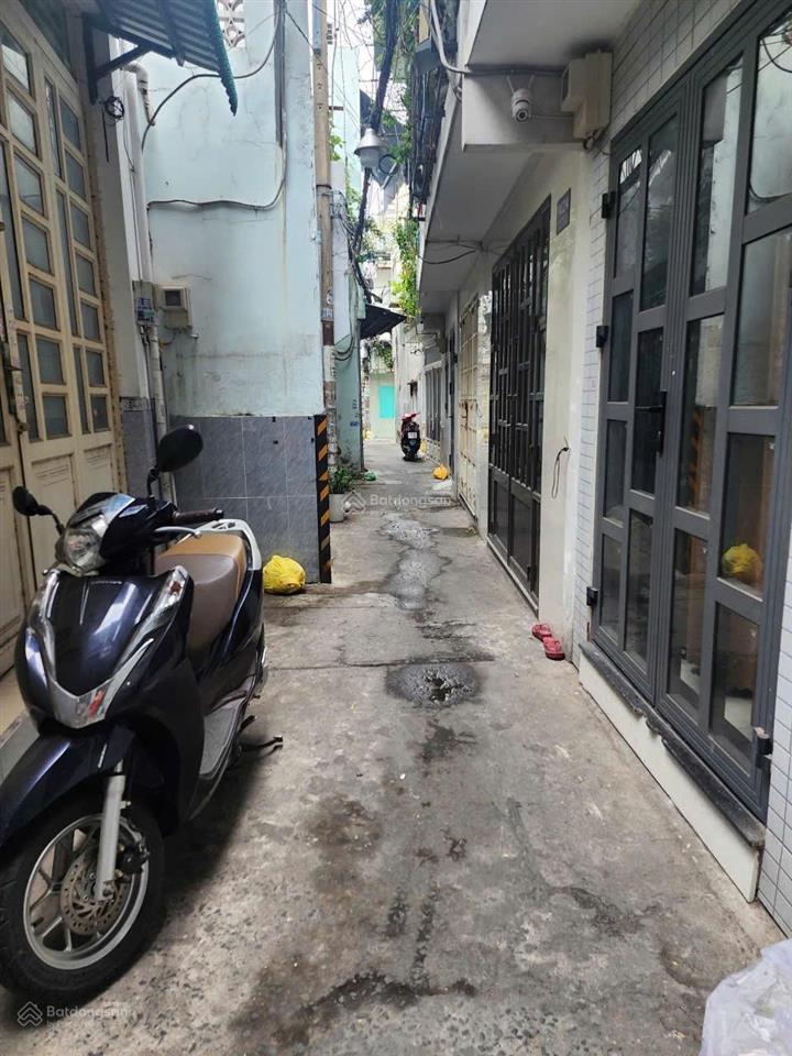 Nhà hẻm thông lê đức thọ dt 3x9m 1 lầu