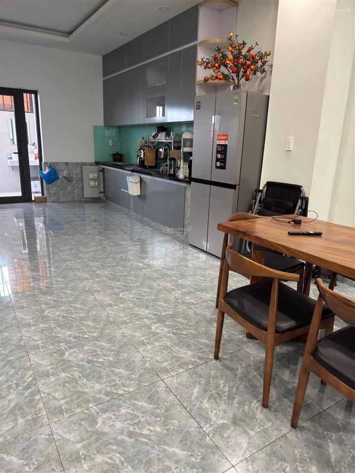 Cho thuê nhà solar city full nội thất 12tr/tháng