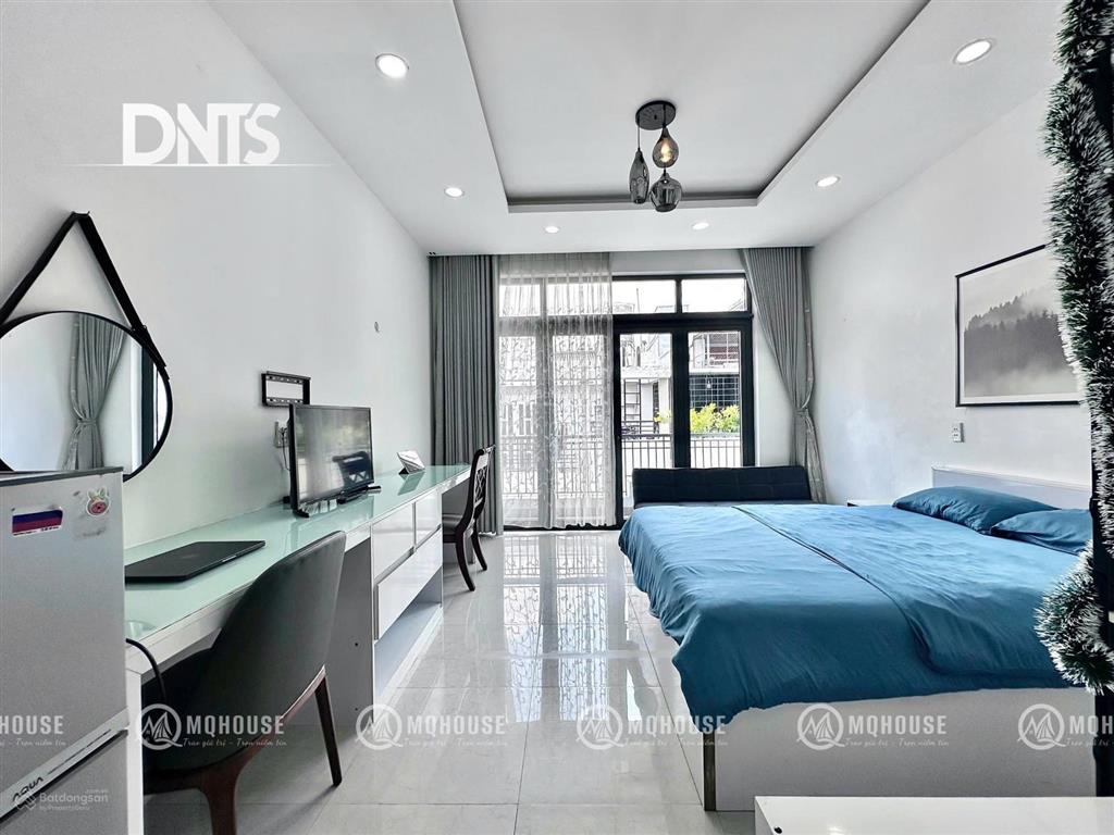 Căn hộ bancony trước, sau hẻm an ninh, bảo vệ gần chợ tân định, cv lê văn tám