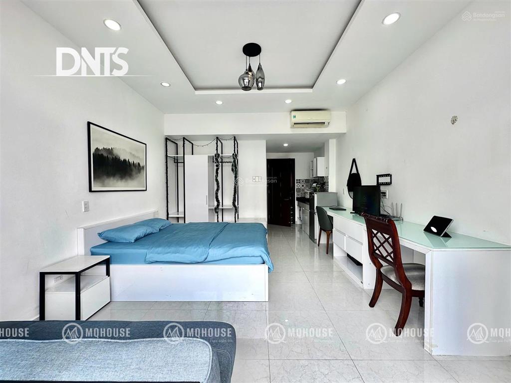 Căn hộ bancony trước, sau hẻm an ninh, bảo vệ gần chợ tân định, cv lê văn tám