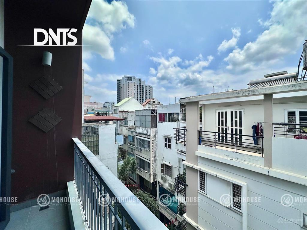 Căn hộ bancony trước, sau hẻm an ninh, bảo vệ gần chợ tân định, cv lê văn tám