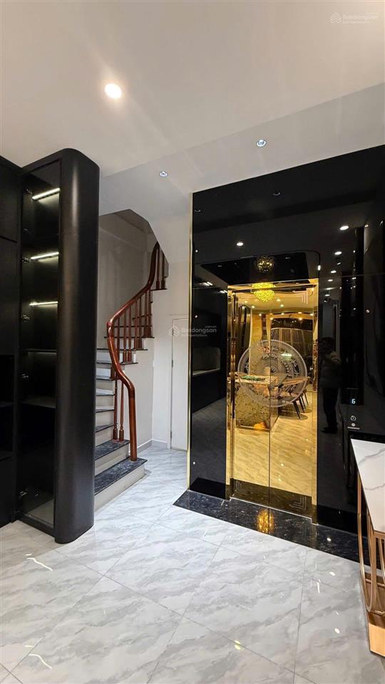 Hiếm nhà ở khương đình 57m2 6 tầng thang máy 2 mặt thoáng full nội tất xịn sổ vuông đét