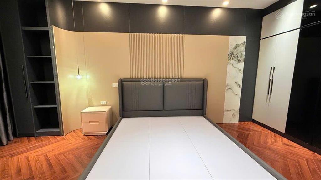 Hiếm nhà ở khương đình 57m2 6 tầng thang máy 2 mặt thoáng full nội tất xịn sổ vuông đét