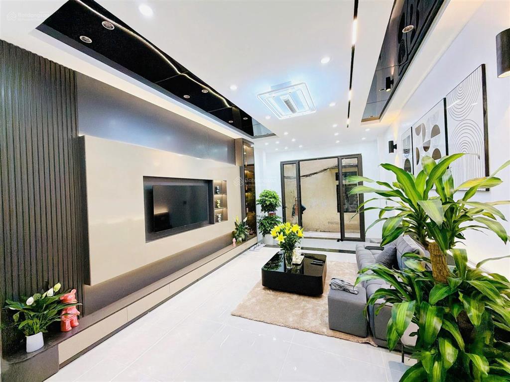 Hiếm gần 10ty có nhà mặt ngõ thanh xuân 5 tầng thang máy gần 50m2 nhà xây mới tinh vào ở luôn