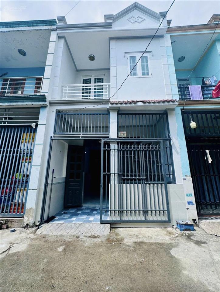 Chủ kẹt tiền cần bán gấp căn nhà đường lạc long quân q.tân bình ( 55m2 ) giá 2 tỷ 650