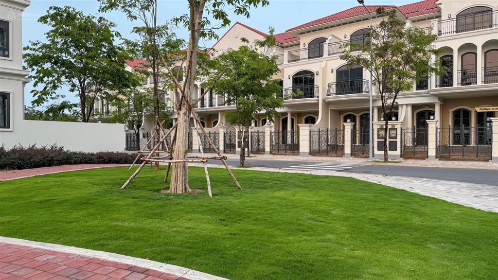 1 căn duy nhất nhà phố aqua city 7x19.5 đối diện công viên, giá bán trong tuần chỉ 7 tỷ vào ở luôn