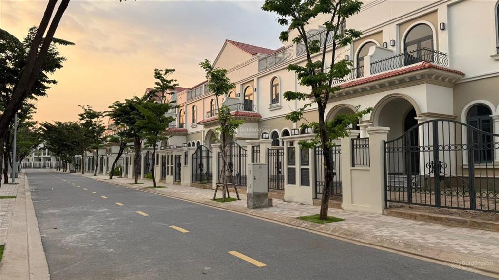 1 căn duy nhất nhà phố aqua city 7x19.5 đối diện công viên, giá bán trong tuần chỉ 7 tỷ vào ở luôn