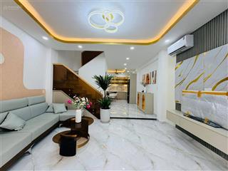 Nhà tốt  nguyễn cửu vân p17 q. bình thành 42m2 1t 1l giá 1930 tỷ sổ hông. riêng