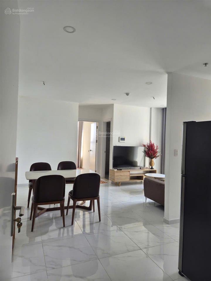 Bán gấp căn hộ cao cấp, tầng trung d'lusso quận 2, dt 80m2, dualkey, sẵn sổ chỉ 6.5 tỷ. nhà thật