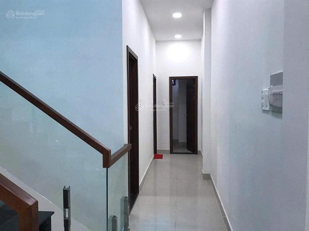 Cho thuê nhà mặt tiền kinh doanh tại đ mai thị lựu p.tân định