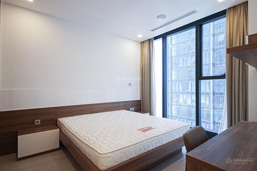 Cho thuê vinhomes ba son / căn 1pn / 22tr / đang trống chuyển vào ngay