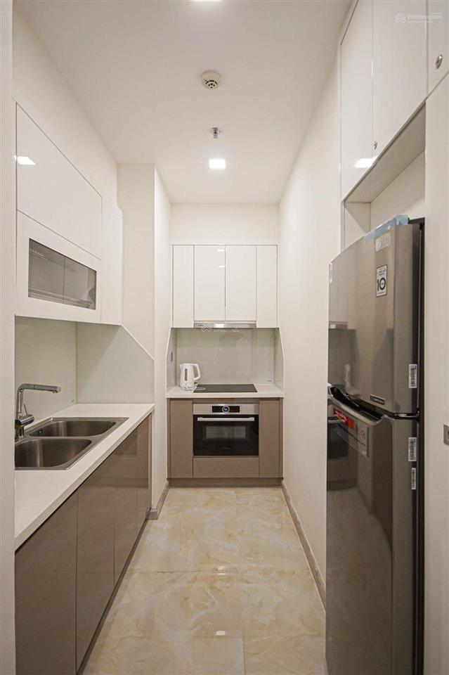 Cho thuê vinhomes ba son / căn 1pn / 22tr / đang trống chuyển vào ngay