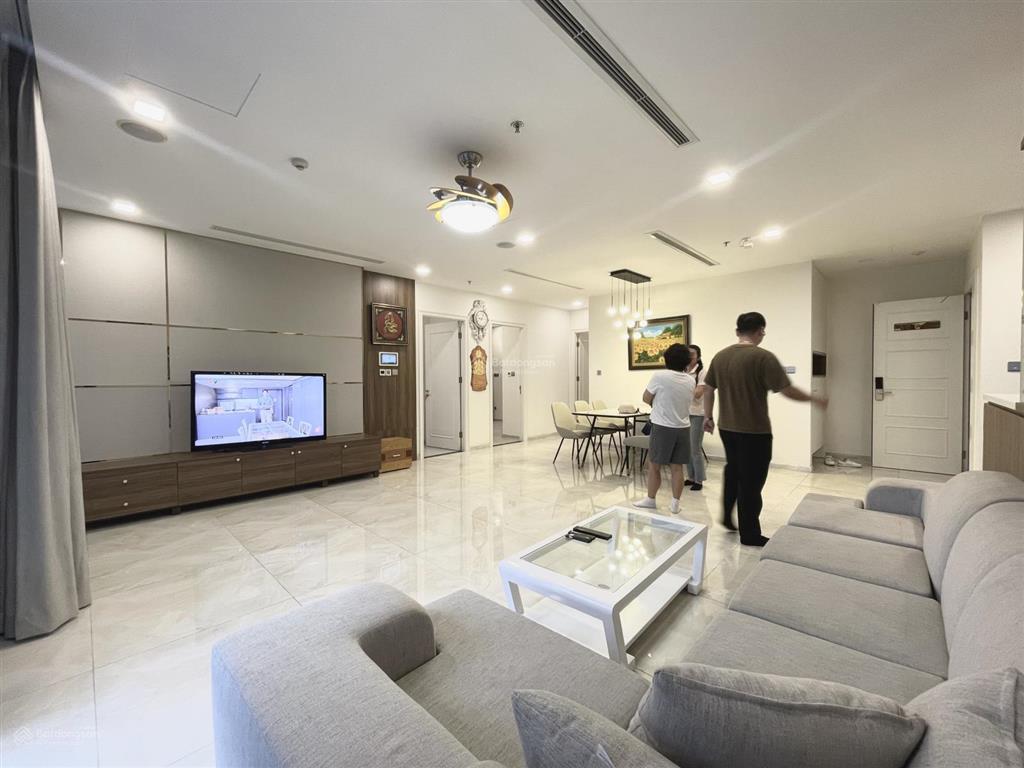 Cho thuê 3pn view cầu ba son / dt 121,8m² / giá 60tr bao pql
