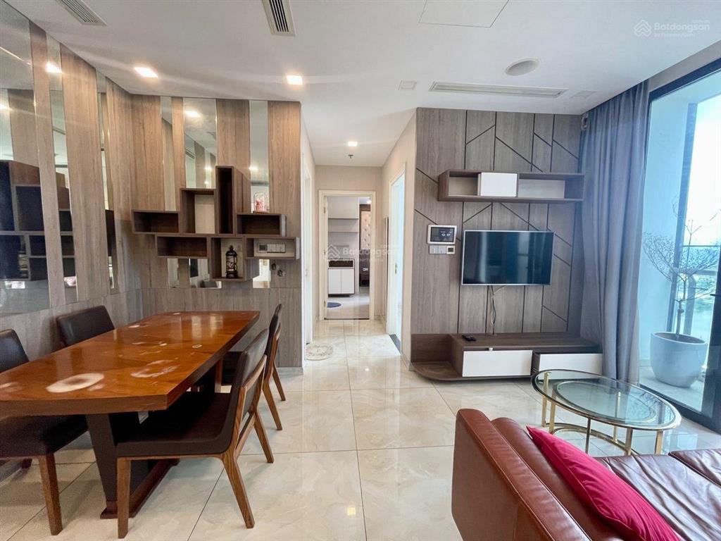 Trống sẵn căn 2pn view sông vinhomes ba son  giá thuê 30tr