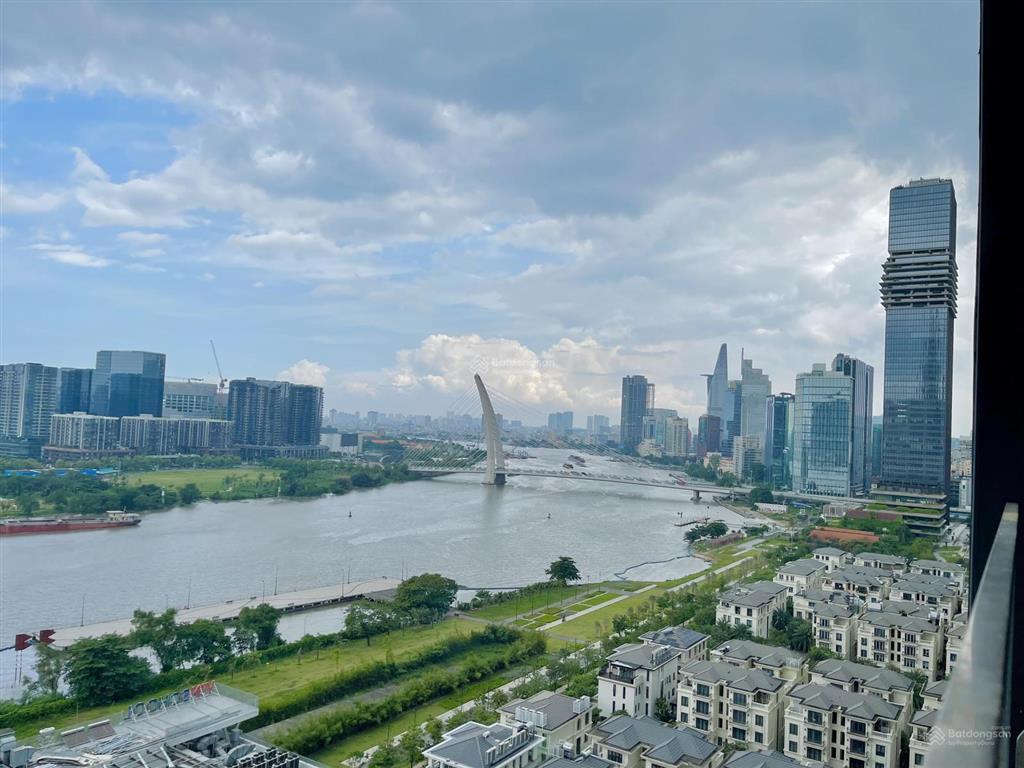 Trống sẵn cho thuê 3pn view sông sg tại vinhomes ba son / 118,5m2 / giá 48tr