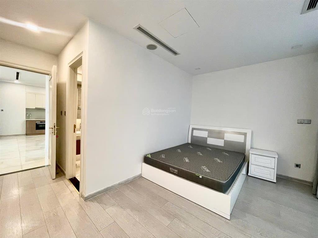 Trống cho thuê 3pn  45tr tại vinhomes bason.  em xem nhà 24/7 vp ngay dự án